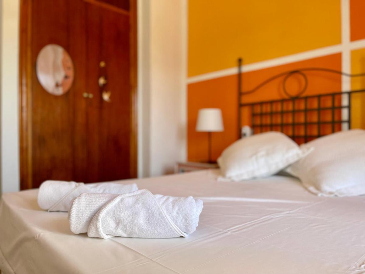Hostal Los Arcos Vejer de la Frontera Ngoại thất bức ảnh
